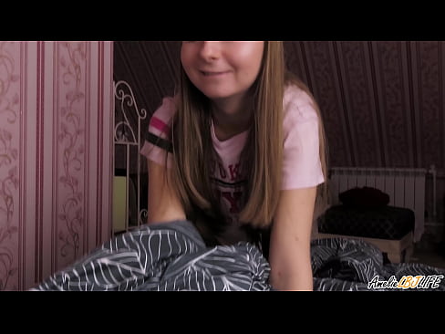 ❤️ Blondie nqus nws BFF qhov tob thiab tau Cum hauv nws lub qhov ncauj Super porn ntawm porn hmn.tubsexer-porn.ru ib