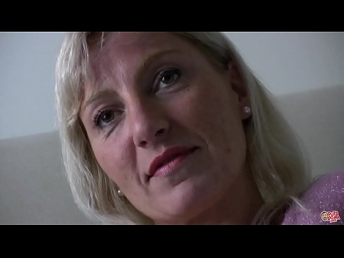 ❤️ Leej niam peb txhua tus fucked ... Poj niam, coj koj tus kheej! Super porn ntawm porn hmn.tubsexer-porn.ru ib